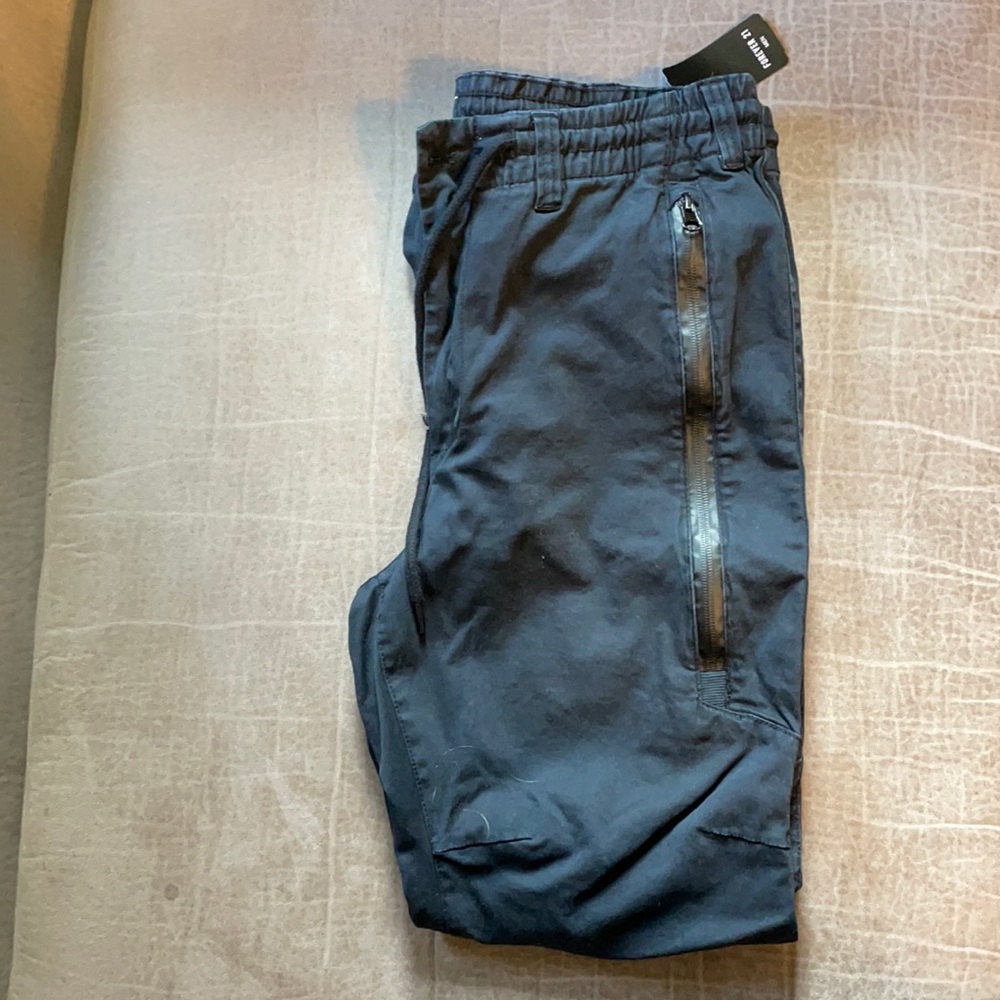 Forever 21 Black Men’s Woven Pants